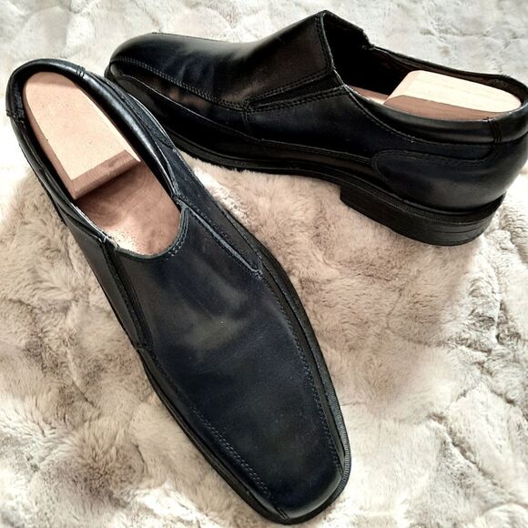 Kenneth Cole Black Leather Slip- Ons main image 11